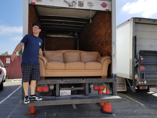 Thrift Store «La Tienda Thrift Store», reviews and photos, 510 N El Camino Real, San Clemente, CA 92672, USA