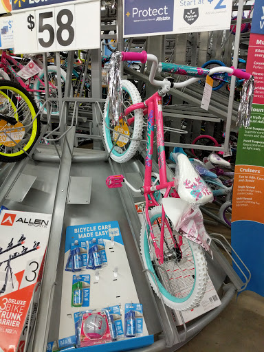 Department Store «Walmart Supercenter», reviews and photos, 29574 W Seven Mile Rd, Livonia, MI 48152, USA