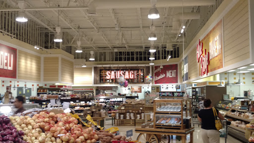 Grocery Store «Lowes Foods of Apex», reviews and photos, 5400 Apex Peakway, Apex, NC 27502, USA