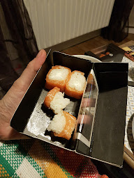 Photo n°20 de Eat Sushi - Saint Germain en Laye à Saint-Germain-en-Laye ()