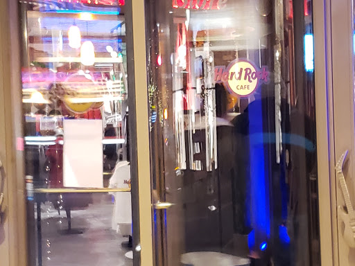 Shopping Mall «Denver Pavilions», reviews and photos, 500 16th St, Denver, CO 80202, USA