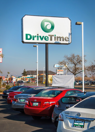 Used Car Dealer «DriveTime Used Cars», reviews and photos, 4081 N Blackstone Ave, Fresno, CA 93726, USA