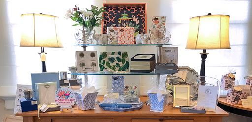 Gift Shop «Landis Gifts & Stationery», reviews and photos, 138 N Larchmont Blvd, Los Angeles, CA 90004, USA