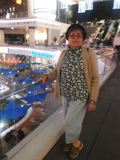 Shopping Mall «FIGat7th», reviews and photos, 735 S Figueroa St, Los Angeles, CA 90017, USA