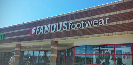 Shoe Store «Famous Footwear», reviews and photos, 211 NE Englewood Rd, Kansas City, MO 64118, USA