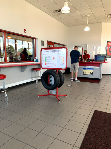 Tire Shop «Discount Tire Store - Draper, UT», reviews and photos, 89 E 12450 S, Draper, UT 84020, USA