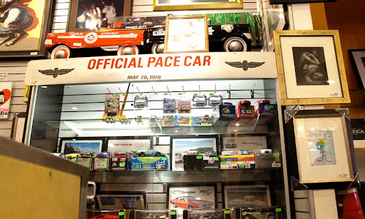 Pawn Shop «Arrow Pawn & Jewelry», reviews and photos, 2706 W Thomas Rd, Phoenix, AZ 85017, USA