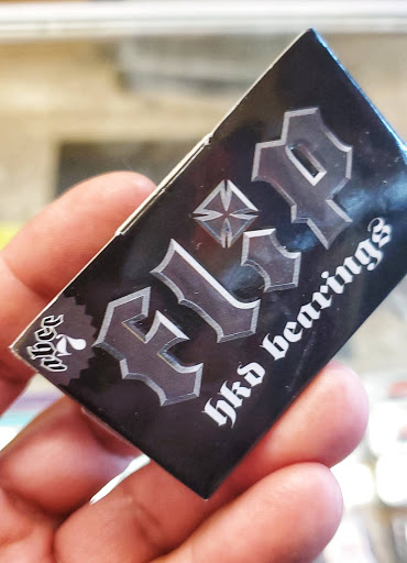 Tobacco Shop «Cherry Smoke & Skate Shop», reviews and photos, 418 Cherry Ave, Long Beach, CA 90802, USA