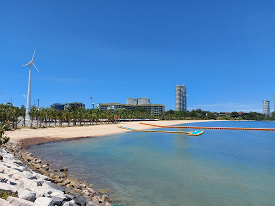 Ban Amphur Beach