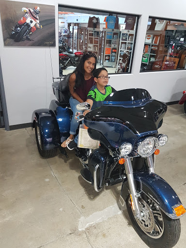 Harley-Davidson Dealer «McGuire Harley-Davidson», reviews and photos, 93 1st Ave N, Pacheco, CA 94553, USA