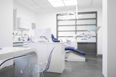 Docteur Sandra Slama - Chirurgien dentiste Issy les Moulineaux à Issy-les-Moulineaux