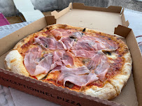 Plats et boissons du Pizzas à emporter Ricou la Pizz à Annonay - n°3