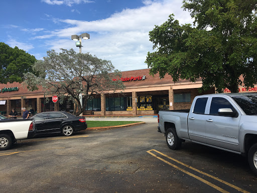 Auto Parts Store «Advance Auto Parts», reviews and photos, 1649 N Hiatus Rd, Pembroke Pines, FL 33026, USA