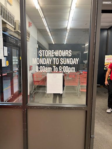 Grocery Store «Save-A-Lot», reviews and photos, 452 Mt Pleasant St, New Bedford, MA 02746, USA