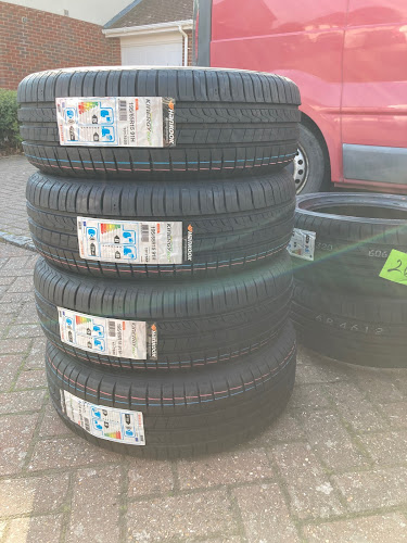 Baz Tyres mobile tyre fitting and repairs