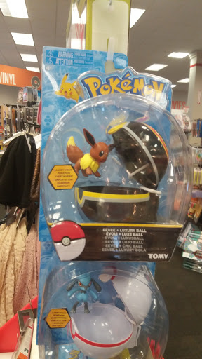 Used Book Store «2nd & Charles», reviews and photos, 17636 Garland Groh Blvd, Hagerstown, MD 21740, USA