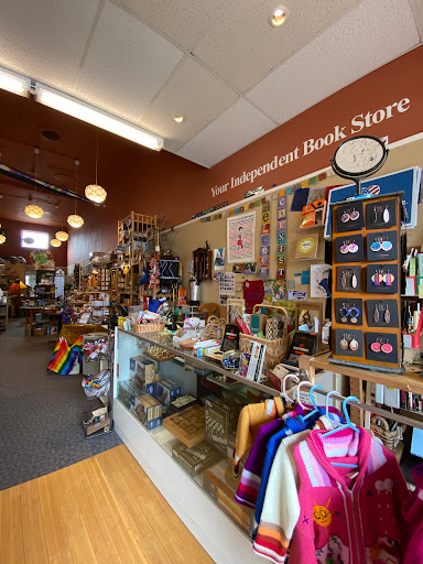 Book Store «Reach and Teach Books, Toys, and Gifts», reviews and photos, 144 W 25th Ave, San Mateo, CA 94403, USA