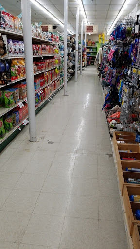 Pet Supply Store «Pet Supplies Plus», reviews and photos, 18610 W Bluemound Rd, Brookfield, WI 53045, USA