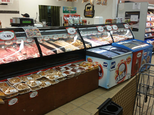 Grocery Store «Devon Market», reviews and photos, 1440 W Devon Ave, Chicago, IL 60660, USA