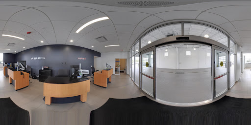 Car Dealer «McGrath Buick GMC Cadillac», reviews and photos, 1040 N Center Point Rd, Hiawatha, IA 52233, USA