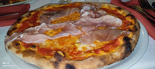 Aribri Pizzeria-Ristorante B&B in San Pancrazio Salentino, Provincia di Brindisi