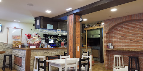 Bar parrilla la prorroga - C. el Parque, 33554 Las Arenas, Asturias, Spain