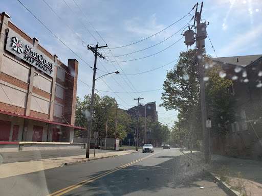 Self-Storage Facility «StorQuest Self Storage», reviews and photos, 140 Ferry St, New Haven, CT 06513, USA