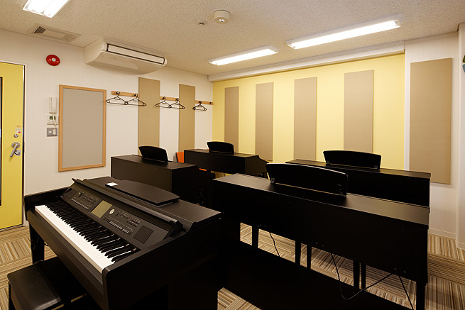 JEUGIAミュージックサロン京都駅（ヤマハ大人の音楽教室）