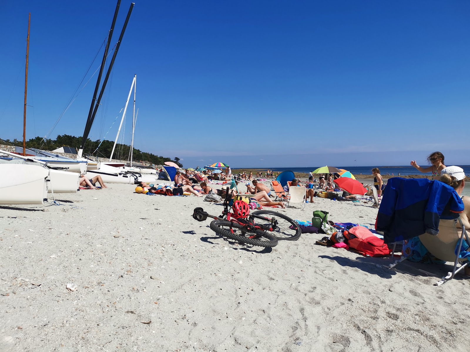 Foto van Plage De Roaliguen met turquoise water oppervlakte