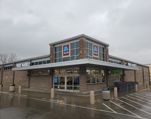 Supermarket «ALDI», reviews and photos, 4132 N Belt Hwy, St Joseph, MO 64506, USA