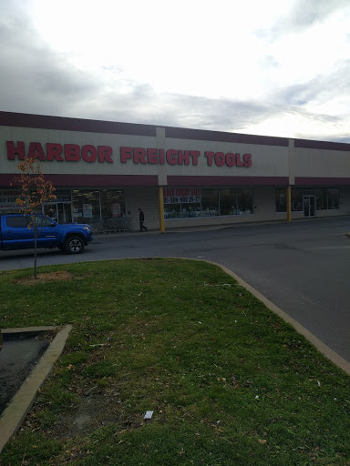 Hardware Store «Harbor Freight Tools», reviews and photos, 1011 Commerce Blvd, Dickson City, PA 18519, USA