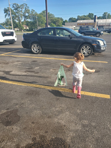 Pet Supply Store «Pet Supplies Plus», reviews and photos, 5708 State St, Saginaw, MI 48603, USA