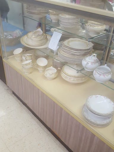 Thrift Store «Opportunity House/Second Hand», reviews and photos, 907 W 11th St, Bloomington, IN 47404, USA