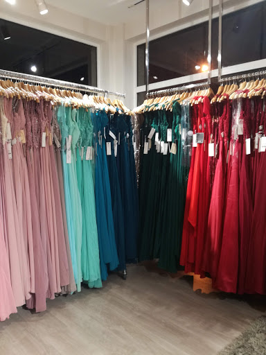 Lojas para comprar vestidos compridos Oporto