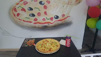 Plats et boissons du Pizzeria Pizza régal à Soissons - n°15