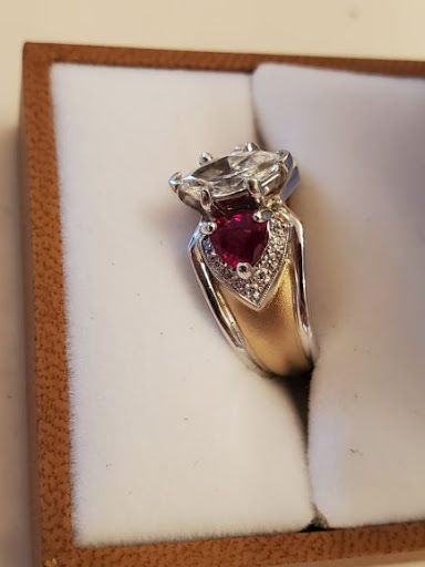 Diamond Dealer «Harrison Jewelers», reviews and photos, 2127 Lohmans Crossing Rd, Austin, TX 78734, USA