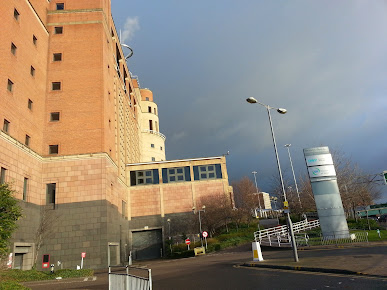 أورلا أوستن NHS - Orla Austin NHS