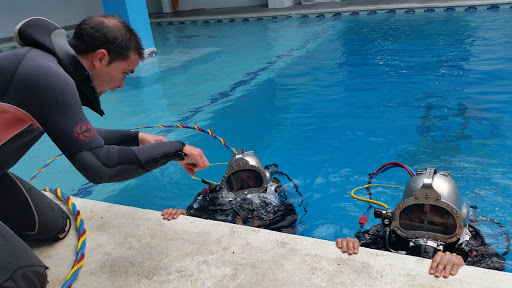 Instituto Andaluz del Buceo Profesional