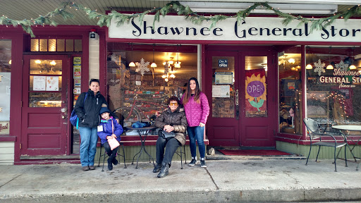 Grocery Store «Shawnee General Store», reviews and photos, 542 River Rd, Smithfield Township, PA 18356, USA