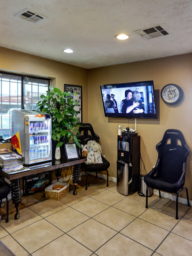 Auto Body Shop «Titan Auto Body», reviews and photos, 9145 N Cave Creek Rd, Phoenix, AZ 85020, USA