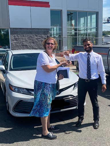 Toyota Dealer «Toyota of Wallingford», reviews and photos, 859 N Colony Rd, Wallingford, CT 06492, USA