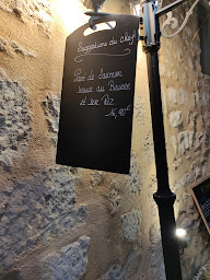 Photo n°12 de Le Cardinal à Maule ()