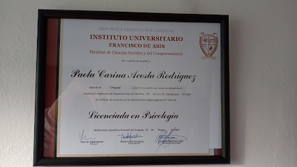 Paola Acosta Licenciada en Psicología y terapeuta floral (Flores del Uruguay)