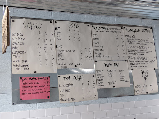 Coffee Shop «The Mix House», reviews and photos, 112 N Main St, Bowling Green, VA 22427, USA