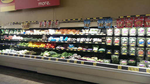 Grocery Store «Grocery Outlet Bargain Market», reviews and photos, 2925 NW Division St, Gresham, OR 97030, USA