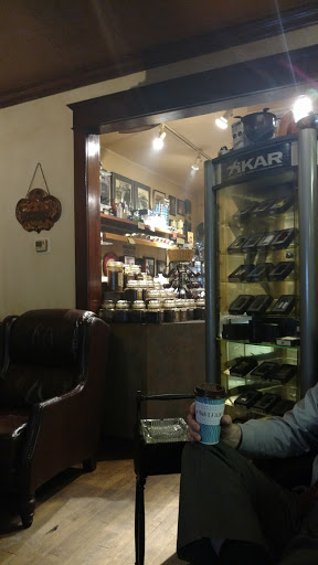 Tobacco Shop «Stogies On Grand», reviews and photos, 961 Grand Ave, St Paul, MN 55105, USA