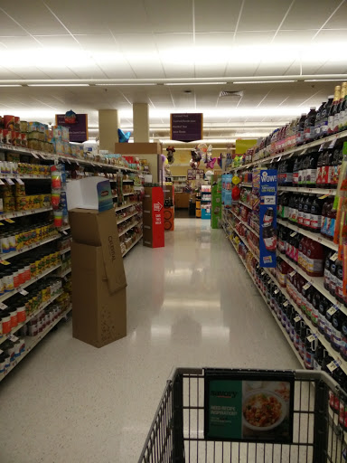 Grocery Store «Giant Food», reviews and photos, 2501 9th Rd S, Arlington, VA 22204, USA