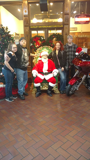 Harley-Davidson Dealer «A.D. Farrow Co. Harley-Davidson (Downtown)», reviews and photos, 491 W Broad St, Columbus, OH 43215, USA