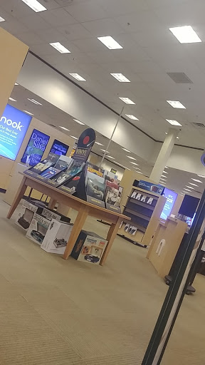 Book Store «Barnes & Noble», reviews and photos, 14347 W Colfax Ave, Golden, CO 80401, USA