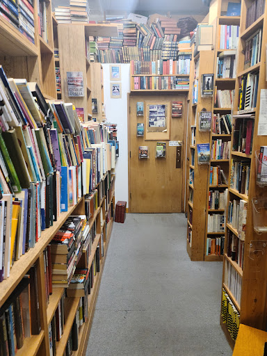 Used Book Store «Tacoma Book Center», reviews and photos, 324 E 26th St, Tacoma, WA 98421, USA